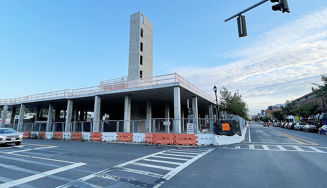 Construction is progressing on the Tarry Lighthouse mixed use development encompassing the entire North Main Street block between Highland and Mill streets. The 6-story building will house retail space, 209 luxury apartments with amenities and a valet parking garage.