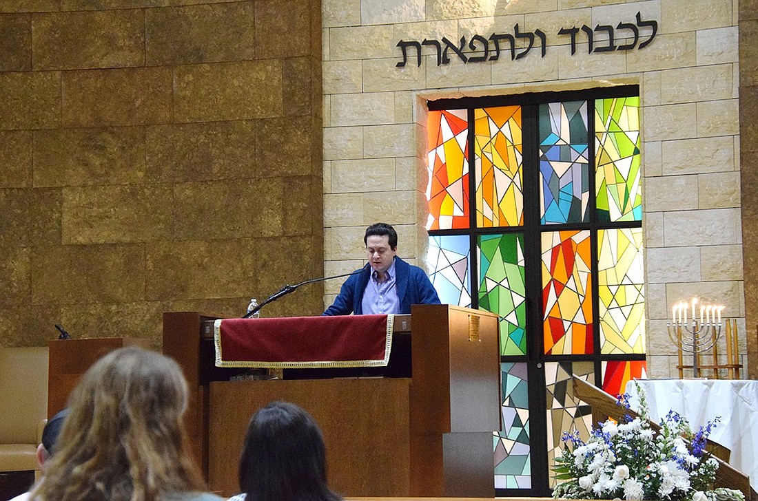 Shaya Lerner, director of Israel affairs for the Anti-Defamation League, addresses attendees during a speaking event at Congregation KTI on Wednesday, Dec. 13. At the seminar, he spoke on the shocking growth of antisemitism across the globe.