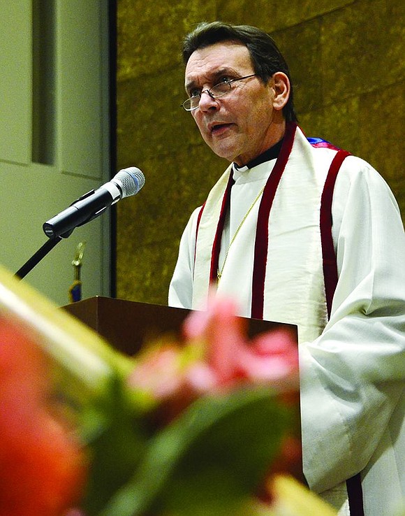 Rev. Bruce Baker, the pastor at All Souls Parish/Presbyterian Church in Port Chester introduces the keynote speaker, Jack Zaccara, highlighting his many connections to the community.