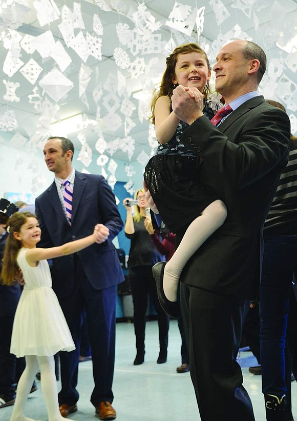 Doug Florin shares an "Unforgettable" dance with his daughter Charlotte. 