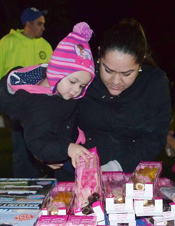  The annual Santa in the Park at Lyon Park on Thursday, Dec. 10. 