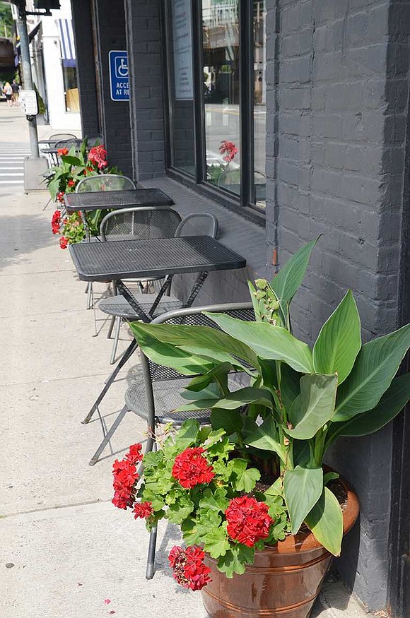  Tables on the sidewalk in front of Tarry Market