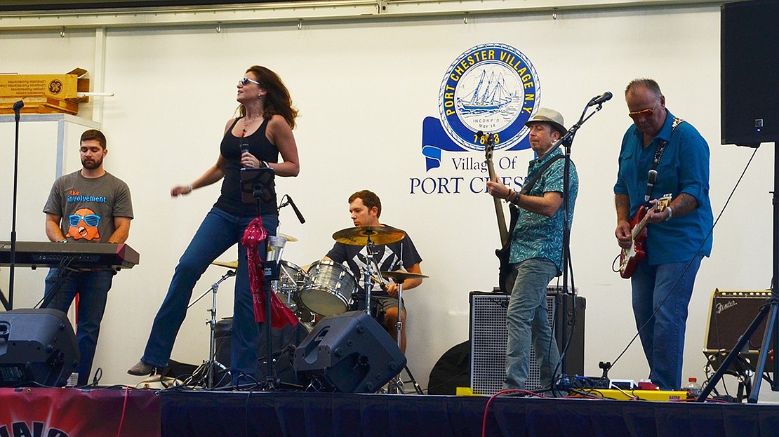 <p class="Picture">Lyon Park was filled with foot stomping rhythms thanks to Avalon Rose. Band members include Mike Smith on the keyboard, main vocalist Kathiryn Werlinich, drummer Tom Hobson, bass guitarist Steve DeMercado and lead guitarist Ron Frusciante. Not shown is rhythm guitarist Mike Kumnig.</p>