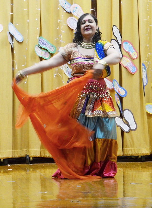 In between student acts, guest Bollywood performer Gargi Bagchi wears vibrant Indian garb and dances across the stage. Sarah Wolpoff|Westmore News 