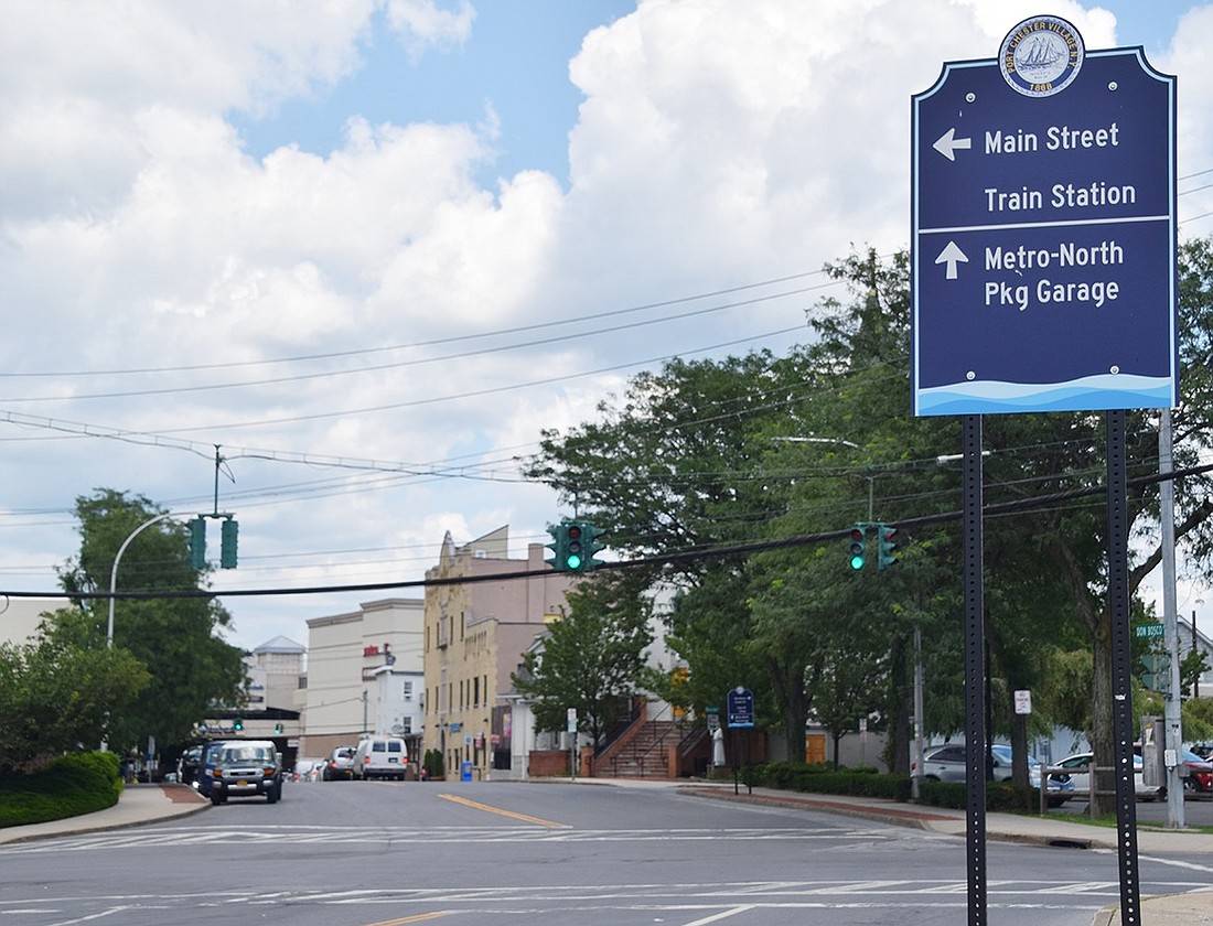 Thumbs Up, Thumbs Down New wayfinding signs 