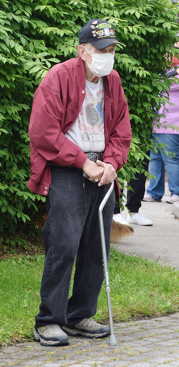 Vietnam veteran Richie Kochanowicz of Quintard Drive was one of the few veterans who got wind of the quickly called ceremony.