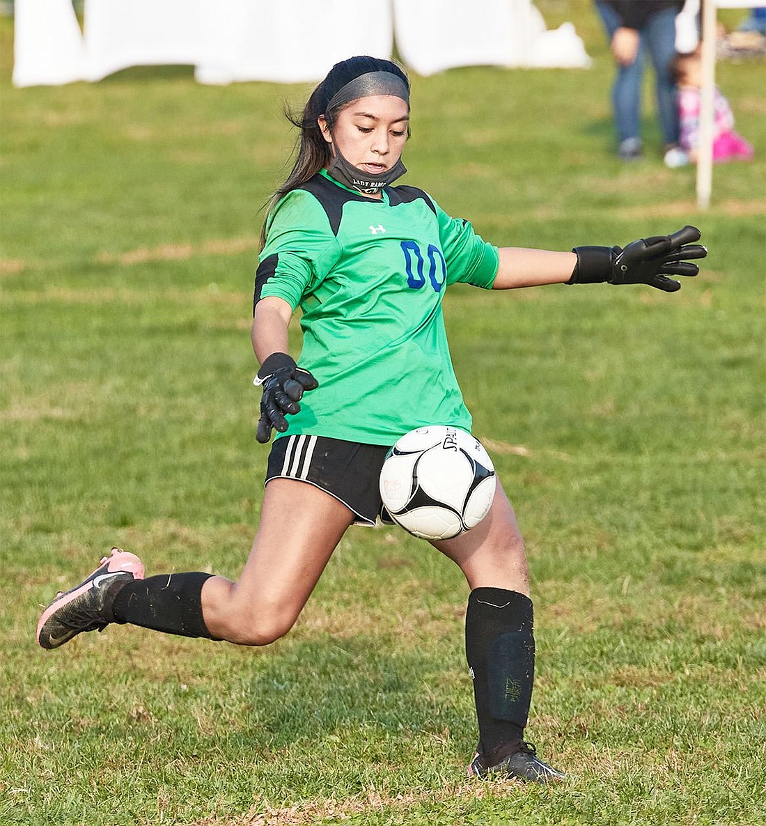 Cinderella soccer tale of how Lady Ram goalie Megan Sical won D-1 scholarship to St. John’s 