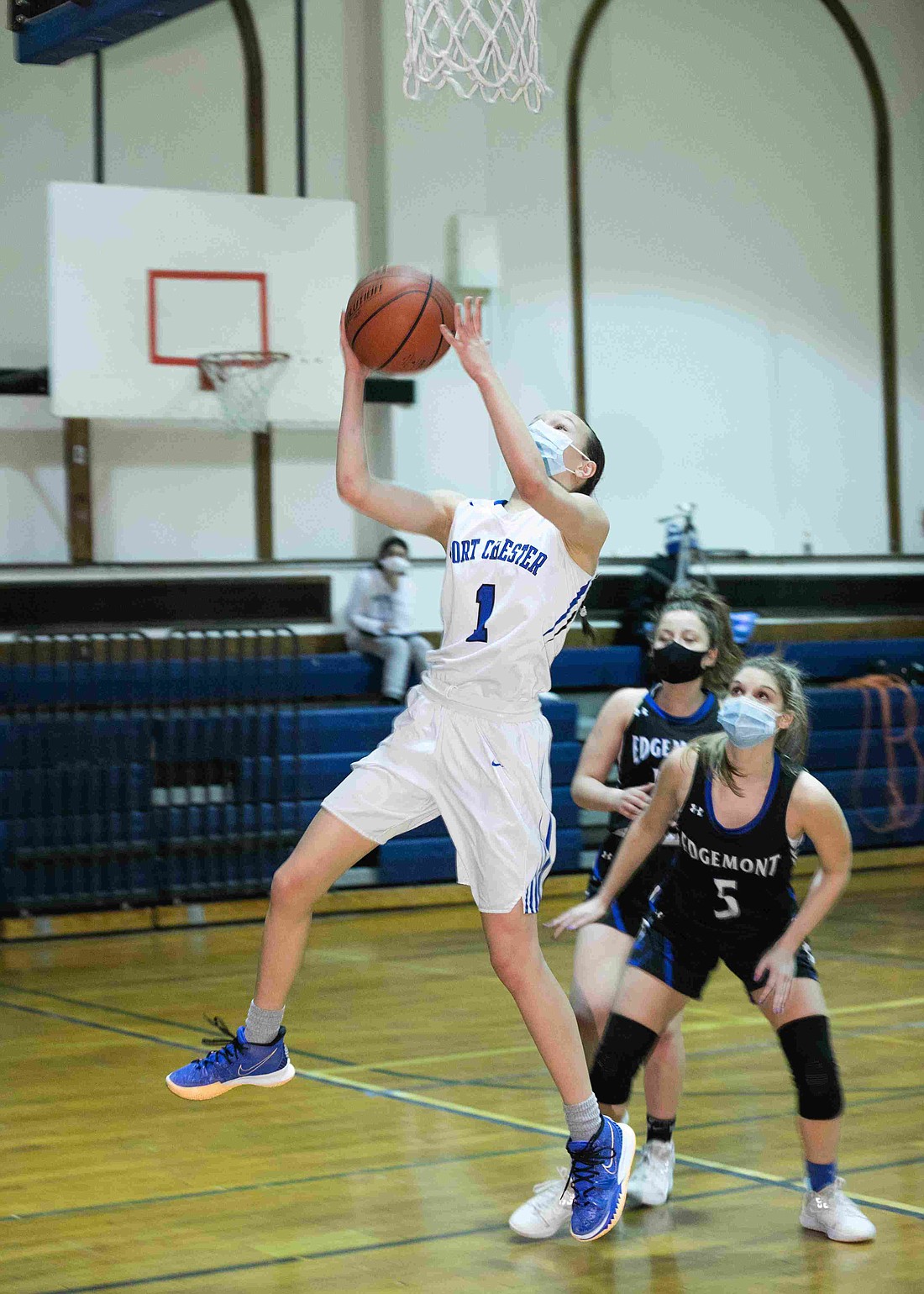 Special K scores 86 points in 2 close OT thrillers as Lady Rams split with Edgemont, Mamaroneck 