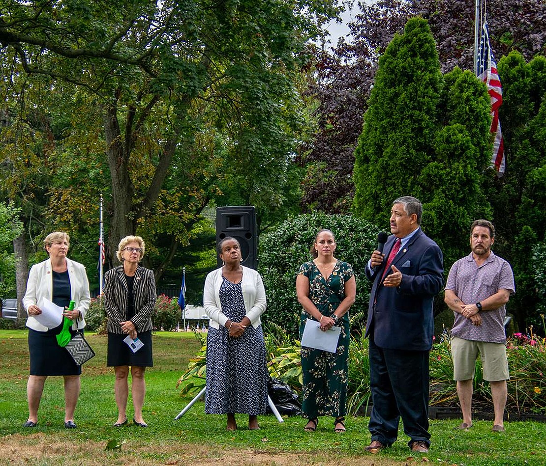 Port Chester Mayor Luis Marino addresses the crowd, opening the ceremony by thanking the community members who gathered to pay respects to those lost 21 years ago.